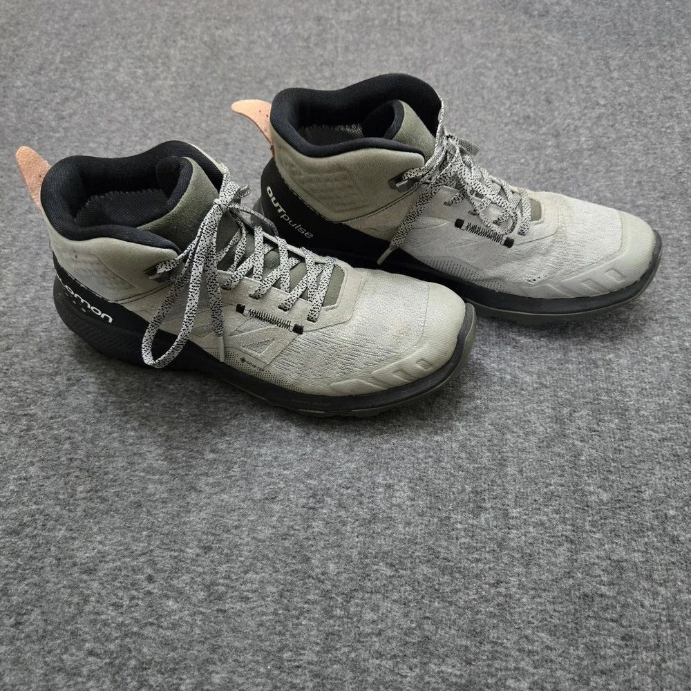 Salomon Outpulse Mid Gore-Tex Hiking Boots Mens 8.5 Gorpcore Trail Rugged Gorp